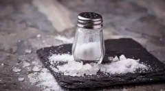 Чому собаки не можуть бути солоною їжею і як це небезпечно